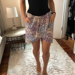 Bebe Silk Floral Tulip Skirt NWT Size XS